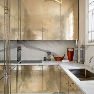 αυτοκoλλητο ρολo μεταλλο 17-7225 55.00€