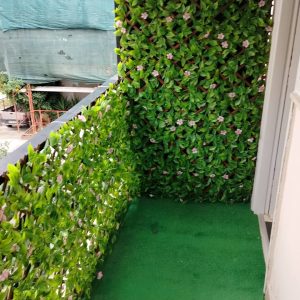 Το 3D panel καθετος κηπος ειναι κατασκευασμενο 100% απο PVC.